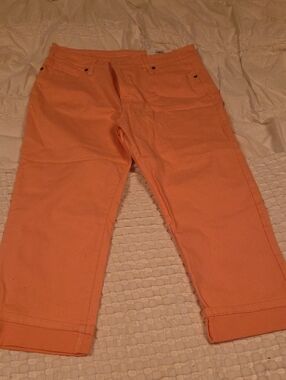 Pink Cropped Pants Size 14